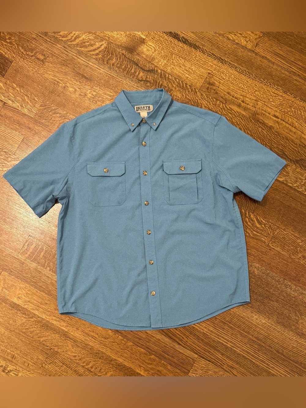 Duluth Trading Co Light Blue Short-Sleeve Button-Down Shirt Standard Fit XLarge